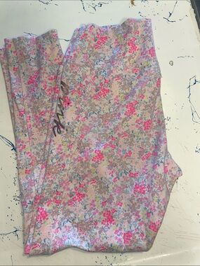 PINK Victoria's Secret Floral Pink Multicolor Leggings